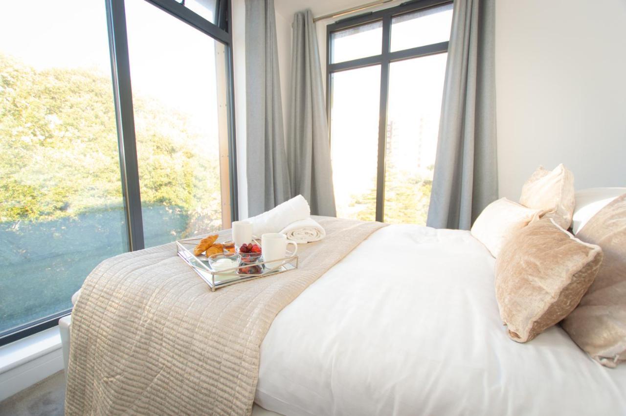 * Panoramic Penthouse With Sea & City Views Bornemouth Extérieur photo