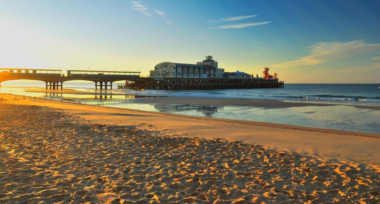 * Panoramic Penthouse With Sea & City Views Bornemouth Extérieur photo
